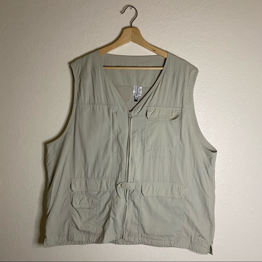 Magellan’s Lightweight Vest - Travel Gear